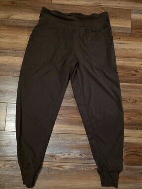 Soothfeel Brown High-Waisted Athletic Joggers Size M